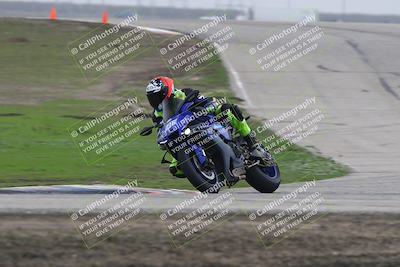 media/Nov-29-2025-TrackDaz (Sat) [[10ae2d9bce]]/A Group/Session 3 (Outside Grapevine)/